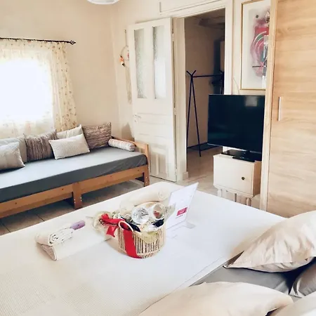 Serenity House Spiatza Katarrakhion